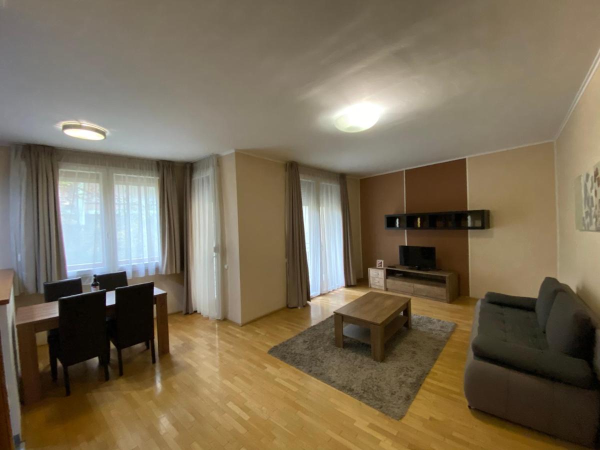 Gozsdu Apartment - Eszterhaz Budapest Bagian luar foto